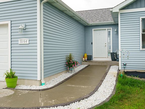 2nd image of 8164 Buck Ave
