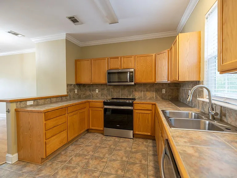 1500 Brightside Dr #G4 — Photo 2