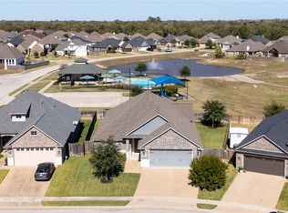 4016 Oak Meadow Grove Cir, College Station, TX 77845