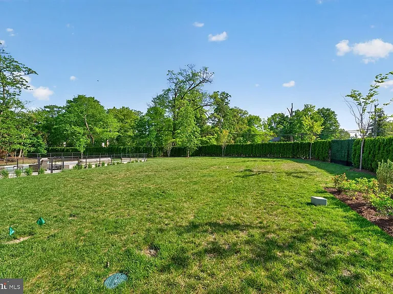 1218 Karig Pl — Photo 27