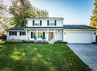 5527 Duxbury Pl, Lorain, OH 44053