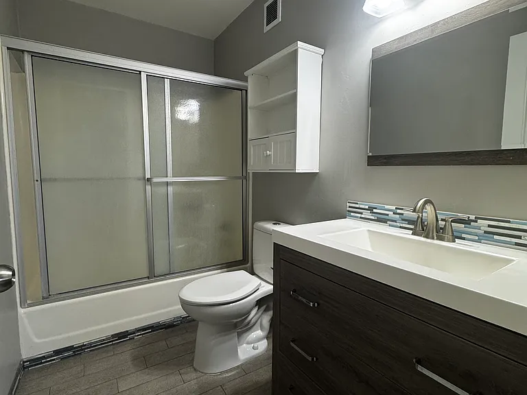5405 W Echo Ln — Photo 10