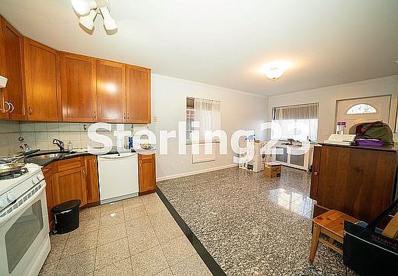 3rd image of 25-26 23rd St #1