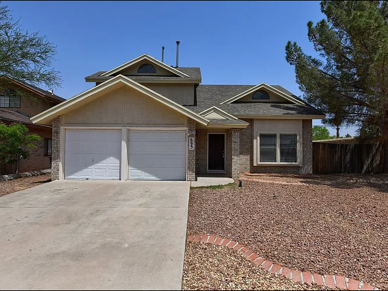 695 Bluff Canyon Cir — Photo 4