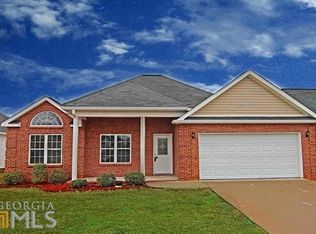 128 Amber Dr, Byron, GA 31008