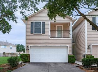 6103 Shadow Isle Ln, Houston, TX 77084