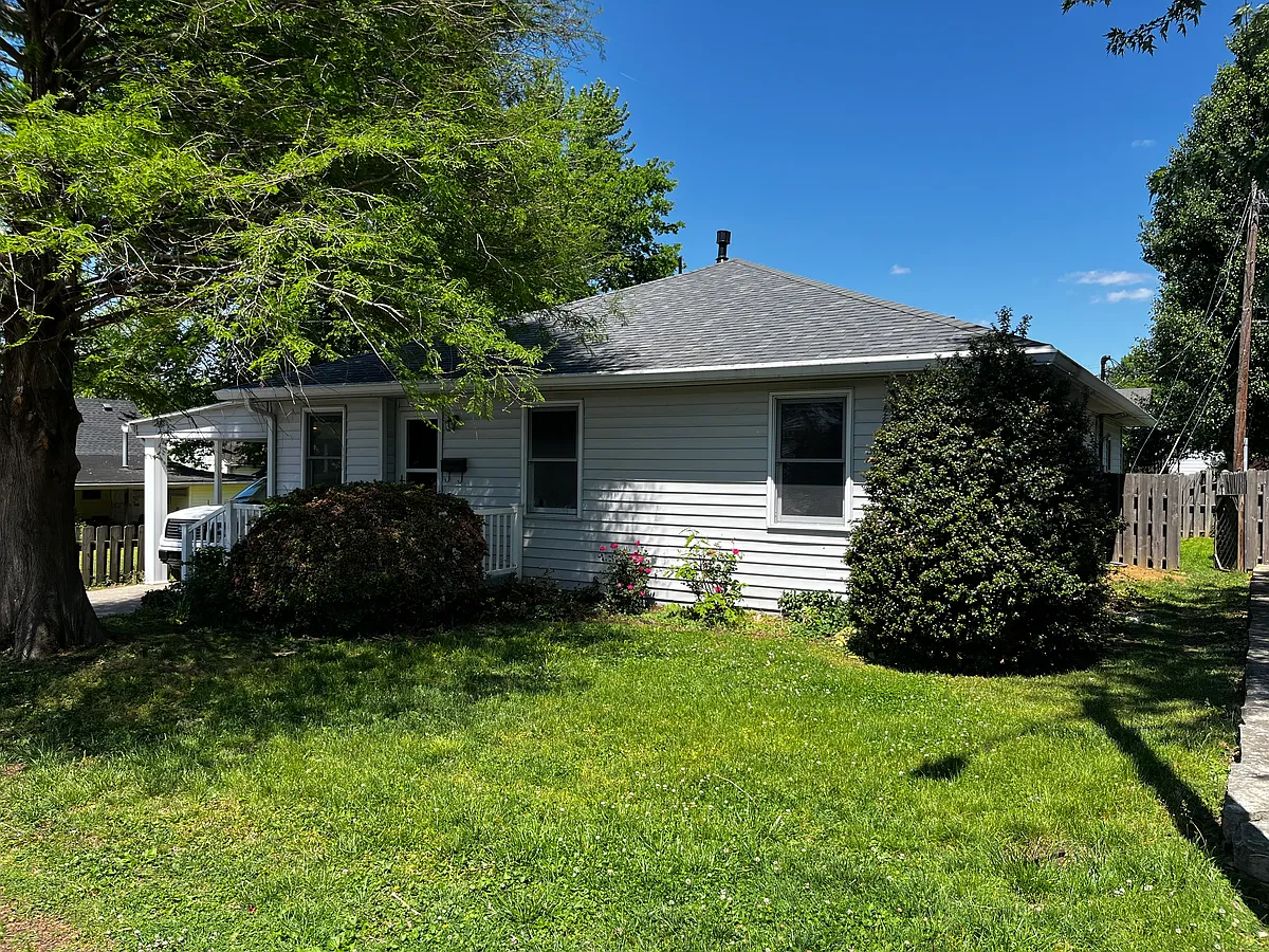 Front of House - 223 Oriole Dr