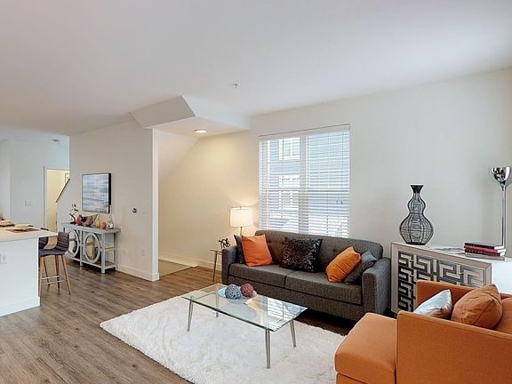 Modern one-, two- & three-bedroom apartment homes