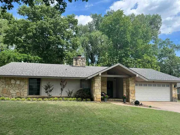 1405 Cookson Dr, Ponca City, OK 74604