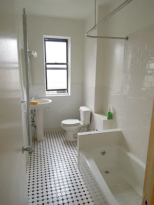 Rented by Bohemia Realty Group | media 45