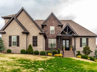 2024 Hawkwell Cir, Hendersonville, TN 37075