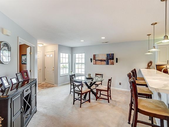 4th image of 10466 Jesica Ln Unit 2