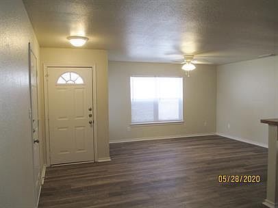 3rd image of 8162 Marydean Ave