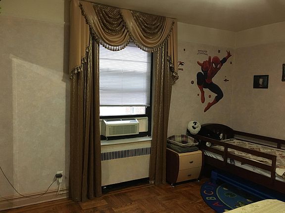 4th image of 2020 Kings Hwy APT 4C