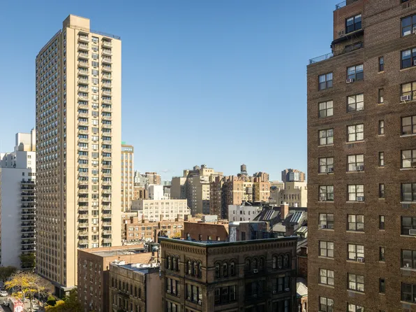 142 East 16th Street image 10 of 15