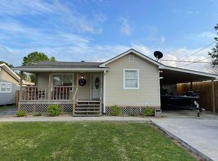 355 Warner St, Bridge City, TX 77611