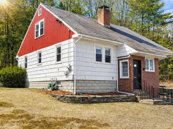 687 Main Street, Sanford, ME 04073