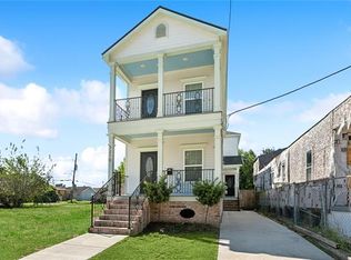 3210 Jackson Ave, New Orleans, LA 70125