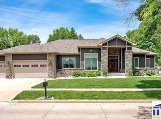 3850 Golf Bag Ln, Terre Haute, IN 47802