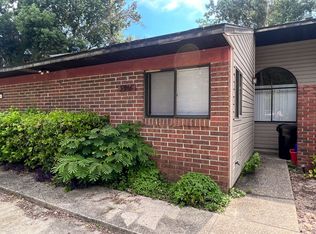 3916 SW 30th Ter, Gainesville, FL 32608