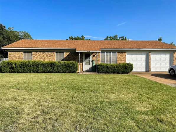 1109 W 12th St, Cisco, TX 76437