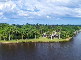 527 SW North Carolina Dr, Stuart, FL 34994