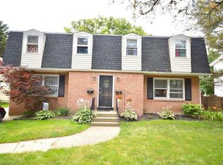 155 Sunshine Dr, Amherst, NY 14228