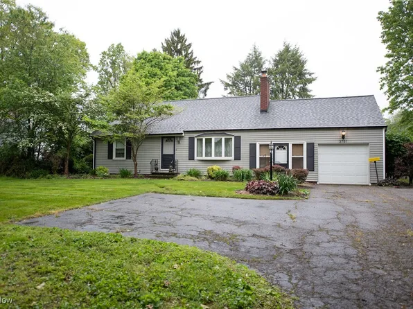 3751 Bellwood Dr NW, Canton, OH 44708