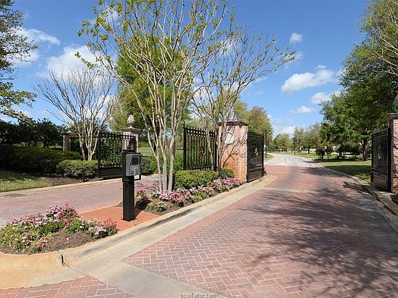 4th image of 4719 Heron Lakes Cir