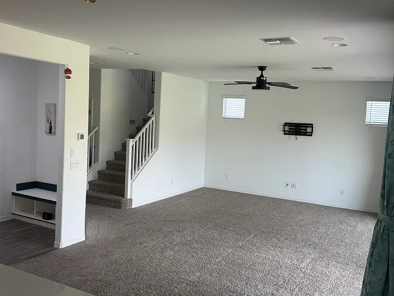9009 W Oregon Ave — Photo 9