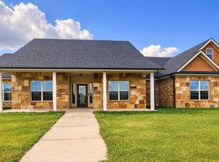 310 Pumping Jack Rd, Sherman, TX 75092