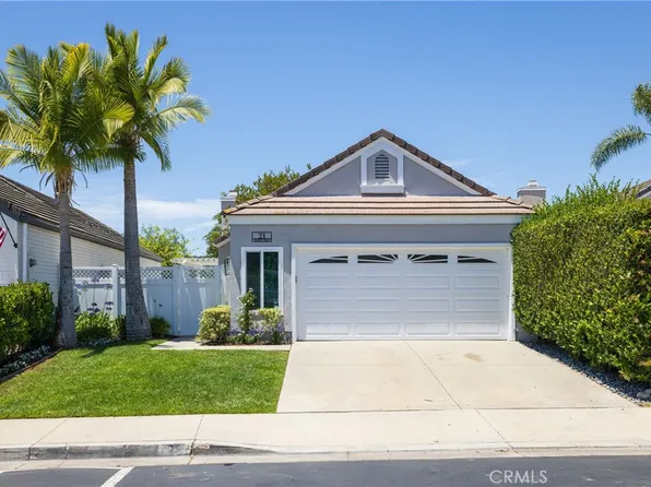 21 Indian Hill Ln, Laguna Hills, CA 92653