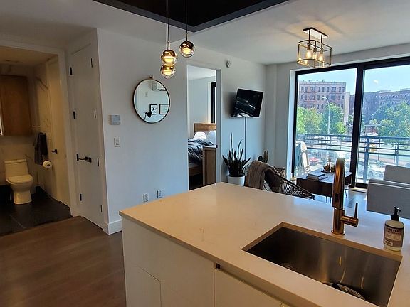 4th image of 125 Borinquen Pl APT 615