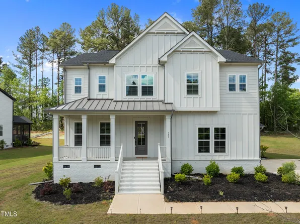 386 The Parks Dr, Pittsboro, NC 27312