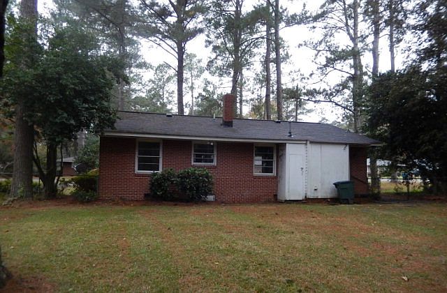2nd image of 2557 Delano Dr
