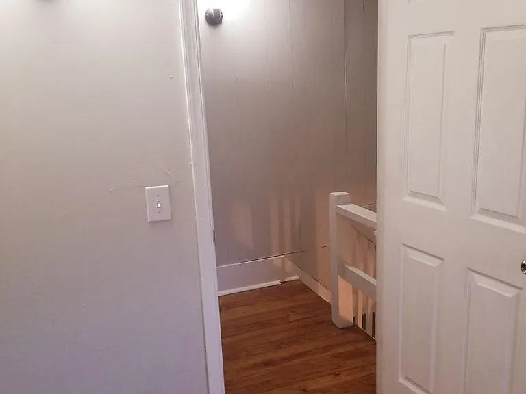 2239 Cobbs St — Photo 10
