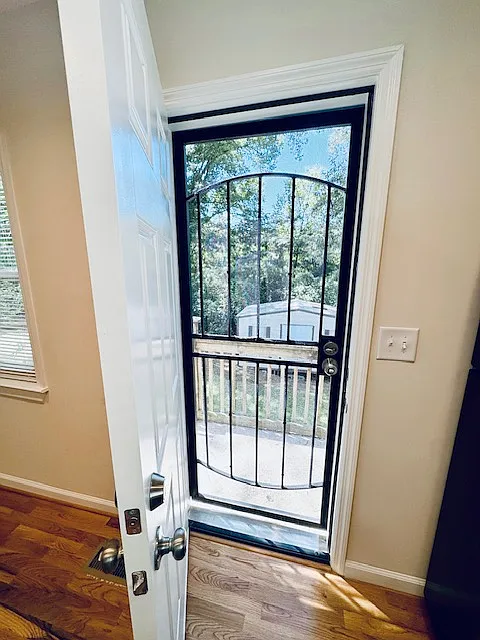2 bed, 768 sqft, $1,000 — Photo 4