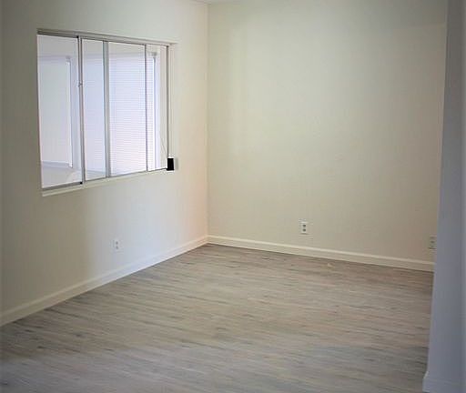 5th image of 618 Toledo Dr