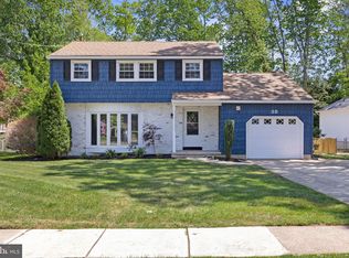 35 White Birch Rd, Turnersville, NJ 08012