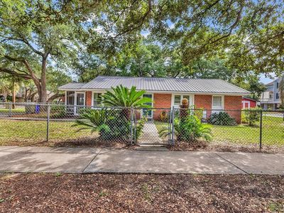 311 Surfside Dr., Myrtle Beach, SC, 29575