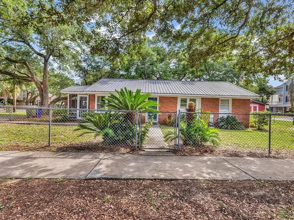 311 Surfside Dr., Surfside Beach, SC 29575