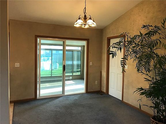 5th image of 1422 Langdon Dr