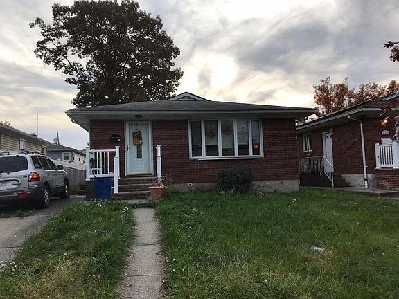 3rd image of 438 Winchester Ave