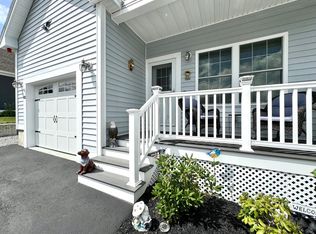 142 Memory Ln, Laconia, NH 03246