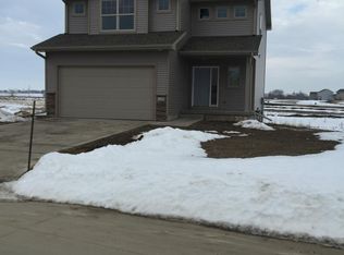 329 SE 17th Ct, Grimes, IA 50111