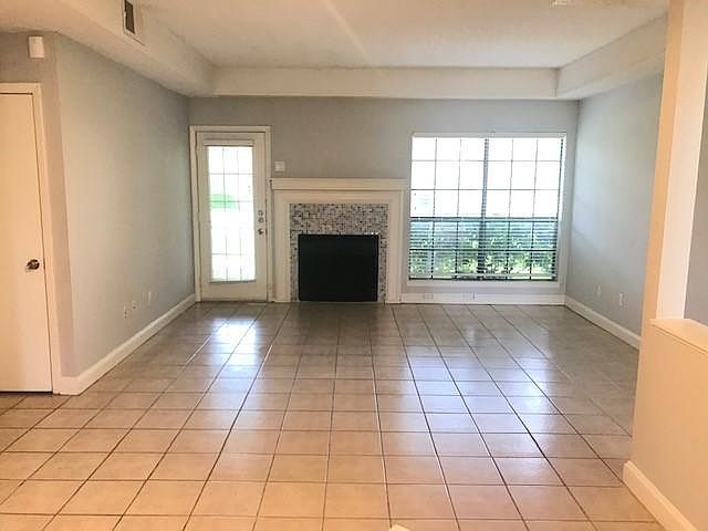 1st image of 3131 W Park Blvd
