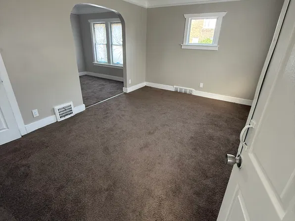 6949 Bingham St #2, Dearborn, MI 48126