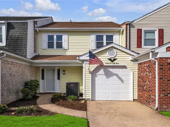 4553 Good Adams Ln, Virginia Beach, VA 23455