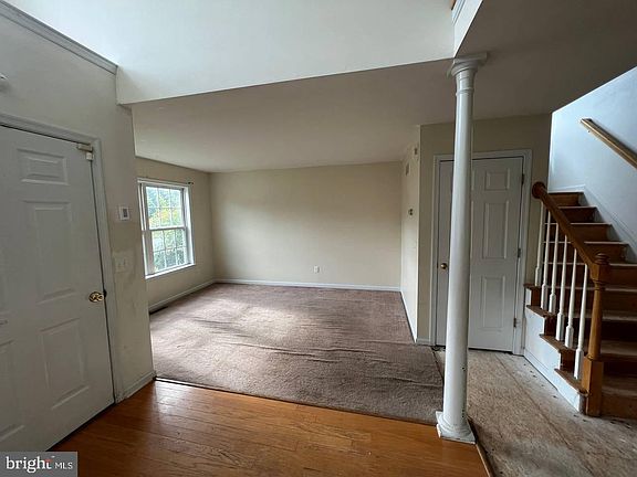 4th image of 43 Dandelion Dr