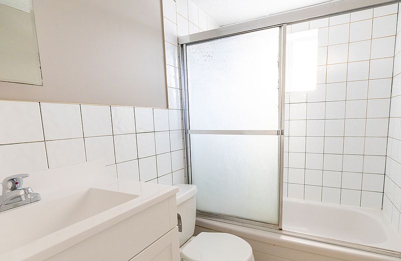 Calgary Apartment for rent - 1 Bedroom — photo 15